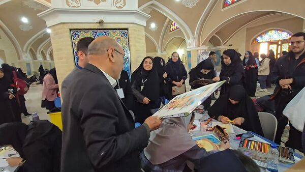 باغ دولت آباد یزد میزبان هنرنمایی دانش‌آموزان ناحیه یک در جشنواره «فردا»