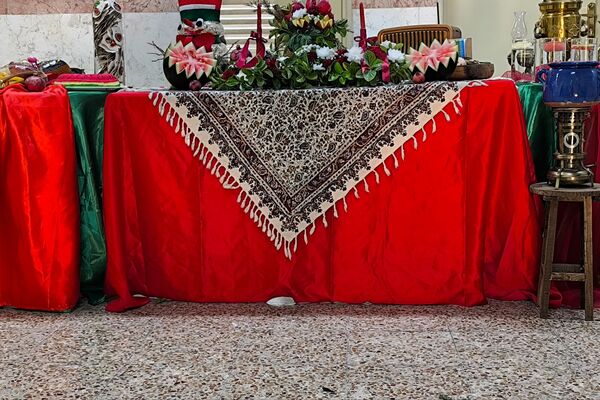 از انار تا لبخند؛ یلدای دانش‌آموزی