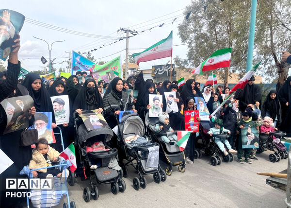 حضور گسترده فرهنگیان شهرستان خاتم در راهپیمایی روز قدس