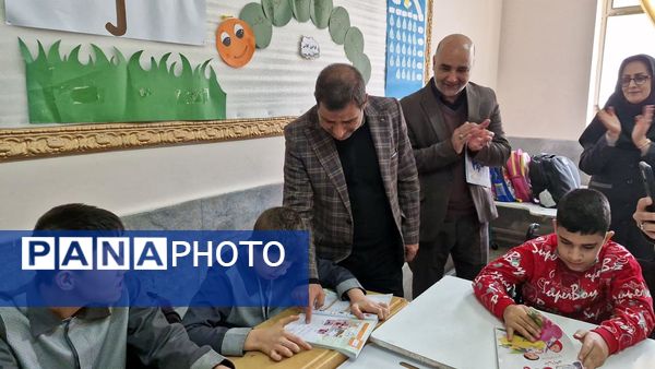 بازدید معاون استاندار و فرماندار مشهد مقدس از دبستان چند معلولیتی کوشا