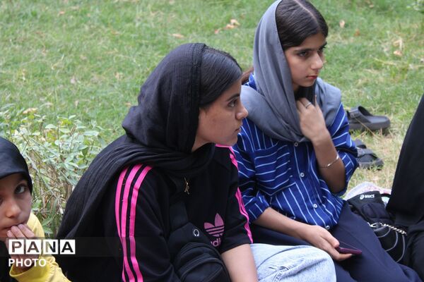 امدادگران کوچک در قلب سملقان