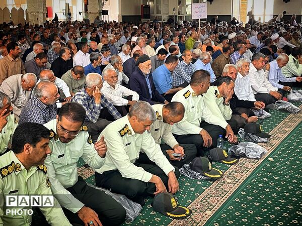 نماز عبادی سیاسی جمعه در کاشمر 