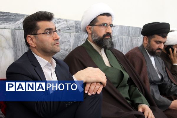 محفل قرآنی دانش آموزان در گلوگاه