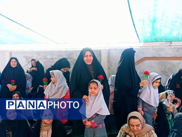 گرامیداشت روز مادر، روایت مهربانی بی پایان