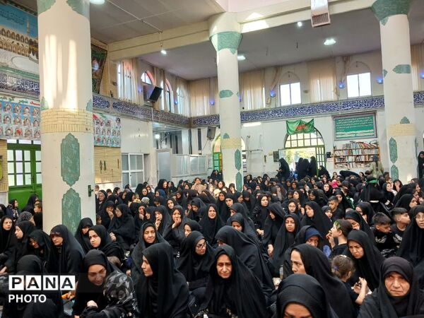 همایش شیرخوارگان حسینی در مسجد شهدا شهرستان کوهپایه