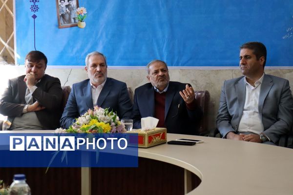 در دل این زمستان سخت و از پس سال‌ها، همچنان عطر آزادی به مشام می‌رسد