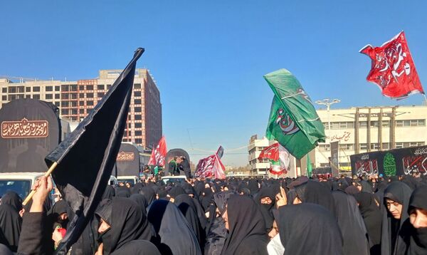 بزرگترین اطعام فاطمی کشور در مراسم استقبال از شهدا