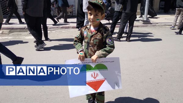 طنین فریاد قدس در خیابان‌های تربت حیدریه 