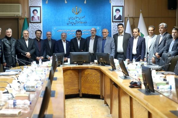 توزیع 60 هزار میلیارد ریال سود در بین اعضای موسسه صندوق ذخیره فرهنگیان تصویب شد