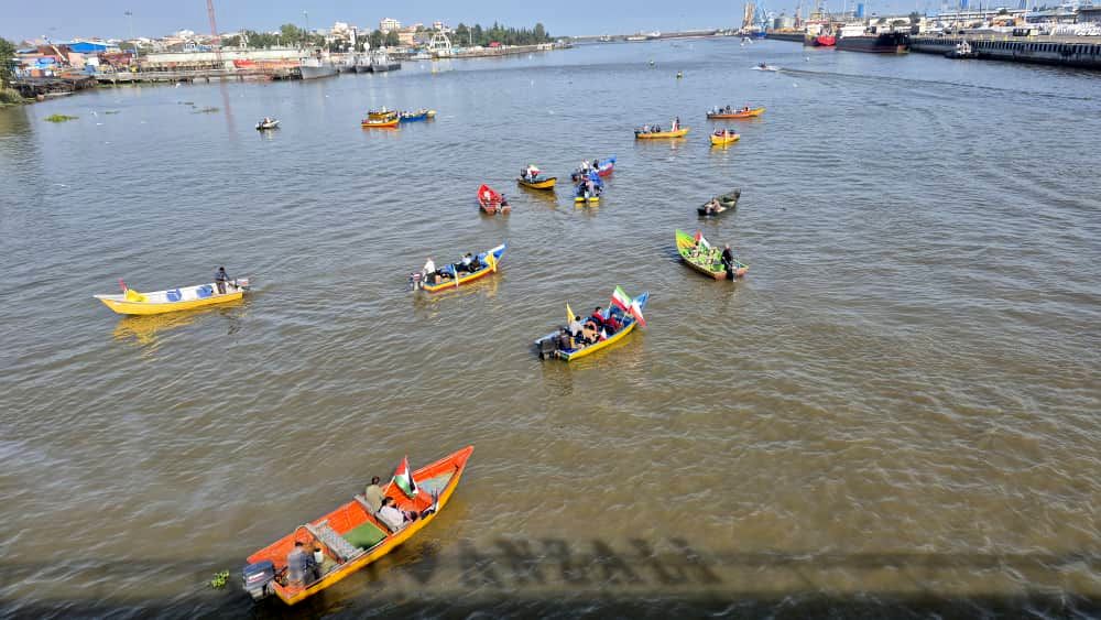 قایقداران بندر انزلی با «کاروان صمود» به ناوگان جهانی آزادگان پیوستند