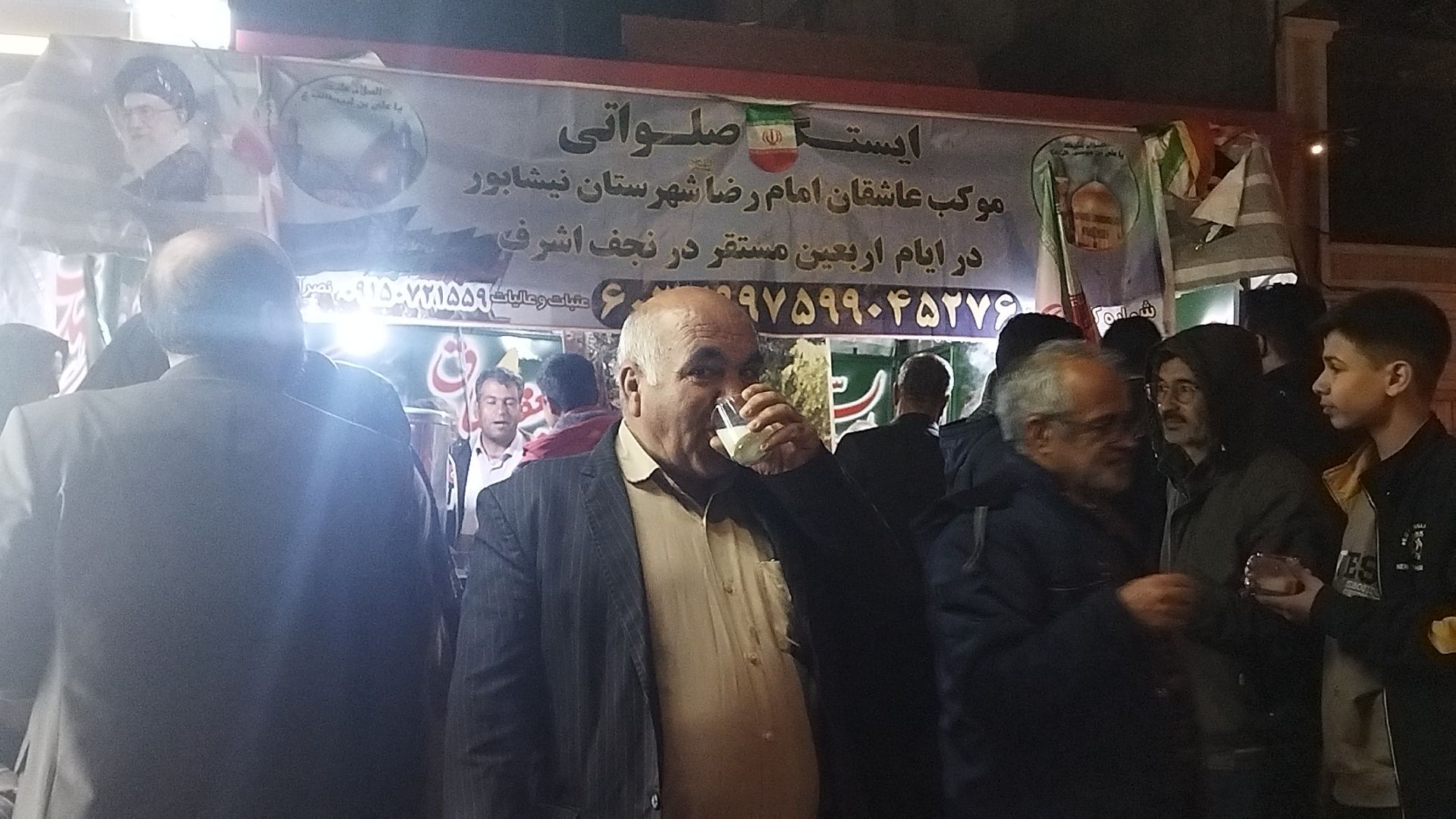 موکب عاشقان امام رضای نیشابور در سی و نهمین شب از اجتماعات مردمی 