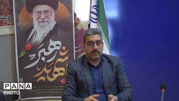 دیدار مدیر و کارکنان اداره بهزیستی رومشکان با فرماندار و امام جمعه