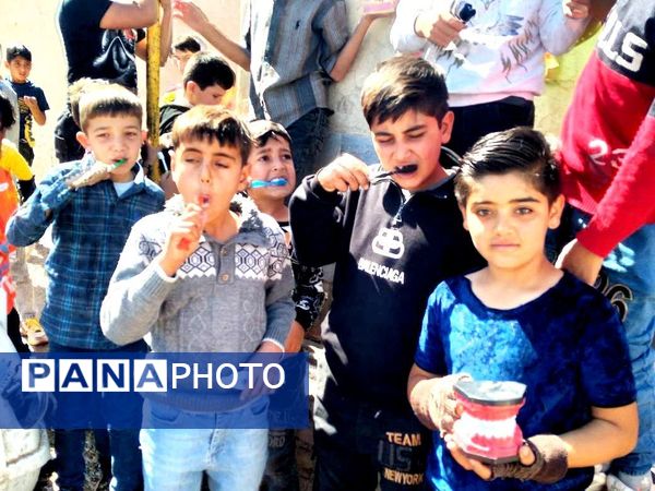 هر دانش‌آموز یک مسواک