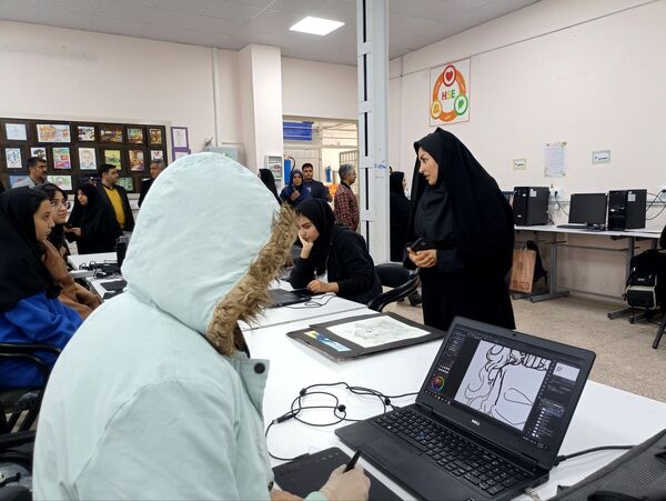 بازدید کارشناسان فحک از هنرستان فلسطین