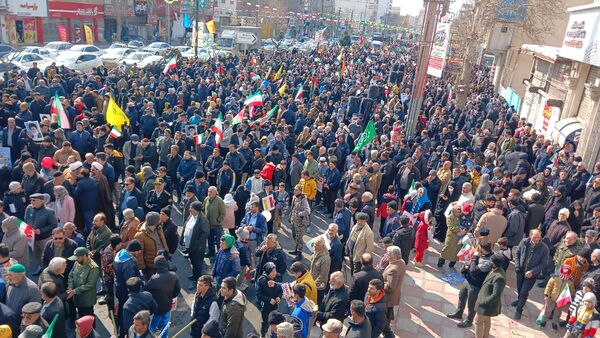 حضور پرشور و باشکوه مردم محمدشهر در راهپیمایی ۲۲بهمن