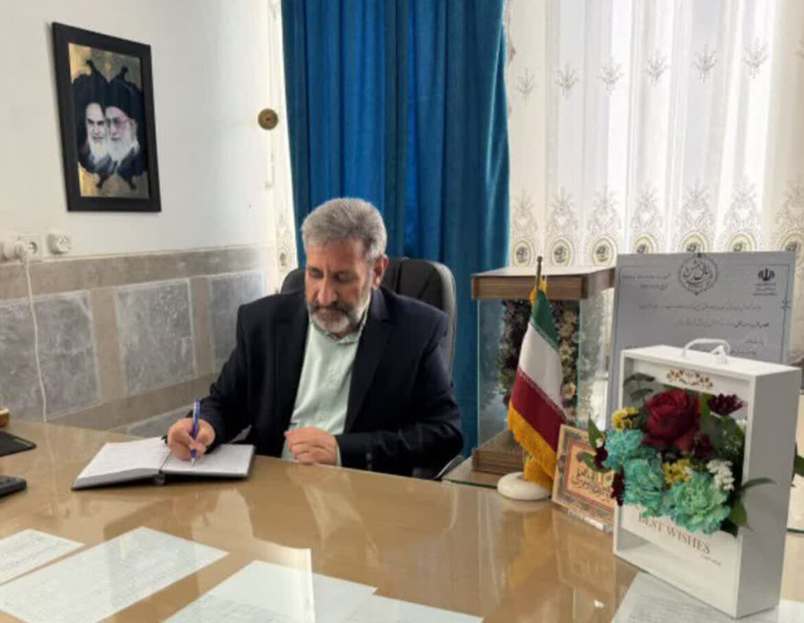 پیام رییس اداره آموزش و پرورش خاتم به مناسبت روز دانشجو 