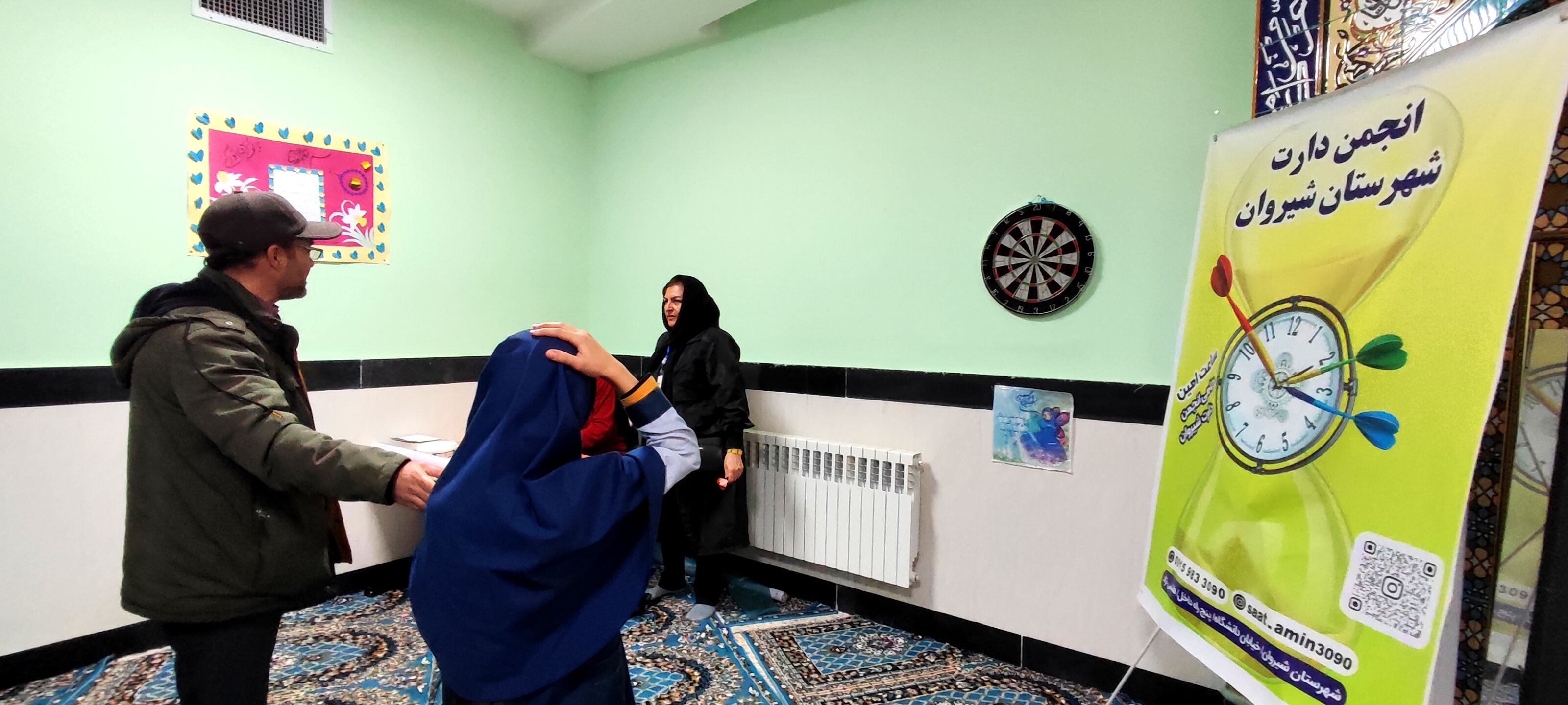 مسابقات دارت در مدرسه دخترانه ضحی ۲