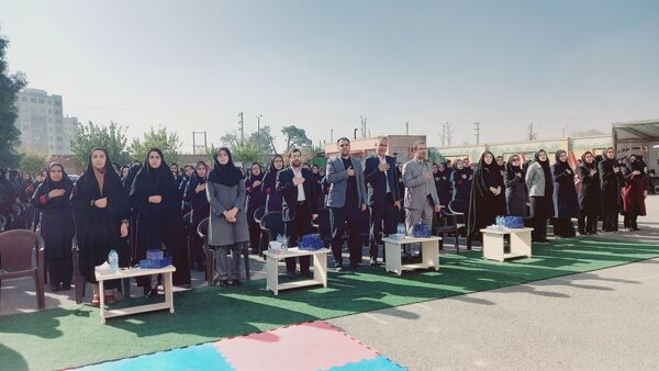 برگزاری مراسم هفته پژوهش در آموزشگاه فرزانگان هیأت امنای ملارد