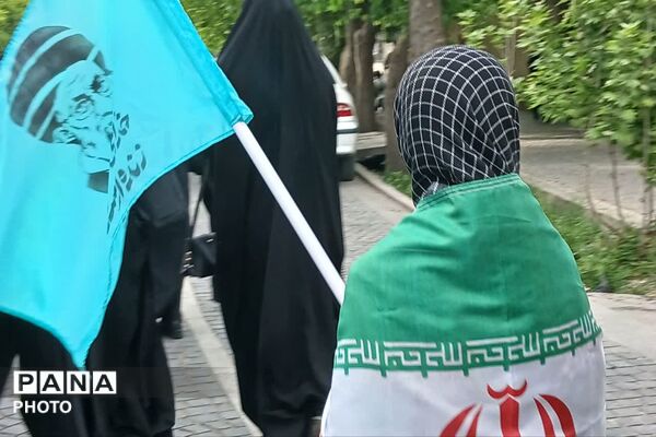 اجتماع دختران جان فدای ایران در شیراز