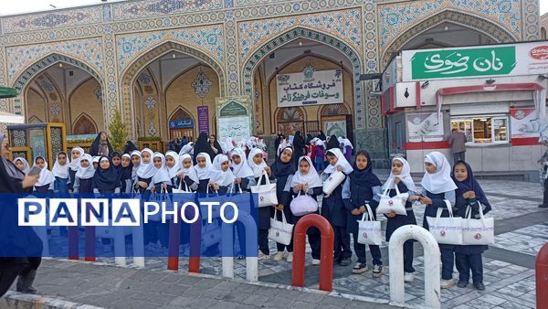 آئین جشن تکلیف در حرم امام رضا (ع)