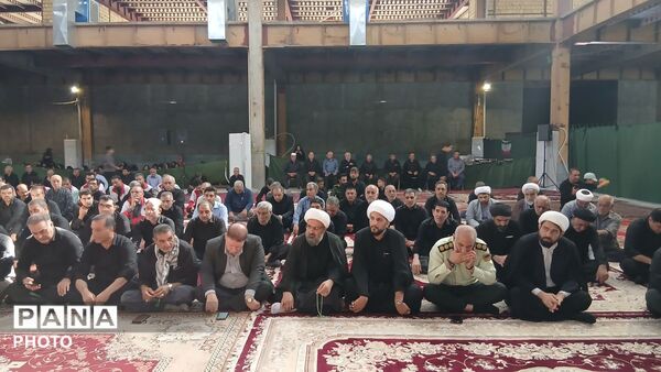 طنین فریاد «یا رسول‌الله» در مسیر میدان بسیج تا مصلی المهدی
