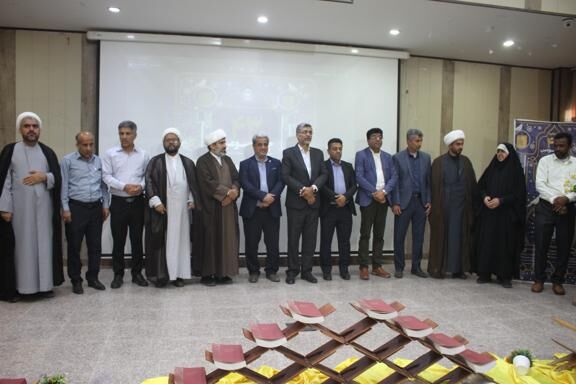 آیین اختتامیه مسابقات استانی قرآن، عترت و نماز در بندرعباس