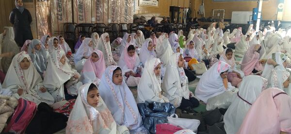 برگزاری جشن 3000 دانش‌آموز ناحیه 2 کرج و شهرستان فردیس
