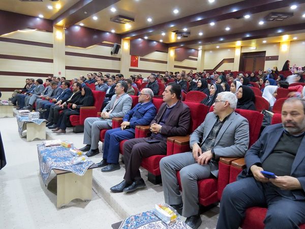 آیین تجلیل از منتخبان طرح و برنامه‌های دوره ابتدایی استان خراسان شمالی