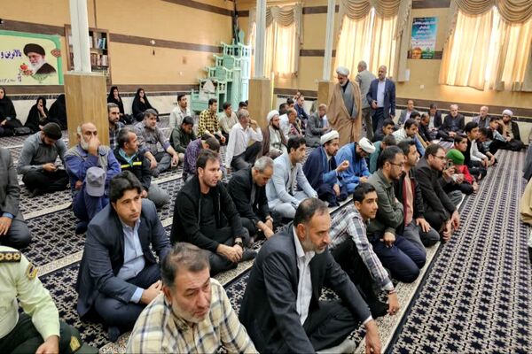 مراسم بزرگداشت شهدای مقاومت و نیروی انتظامی در شهرستان فاروج 