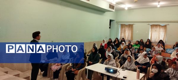 دوره‌های آموزشی خبرنگاران پانا؛ گامی برای توانمندسازی دانش‌آموزان پیشتاز