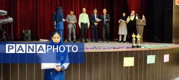 اختتامیه مسابقات ورزشی آموزشگاه هیhت امنایی ضحی ۲ در سالن غدیر شیروان