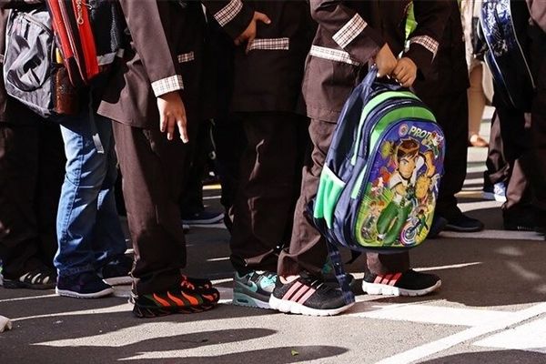 کوله‌پشتی استاندارد، ضامن سلامت ستون فقرات دانش آموزان است