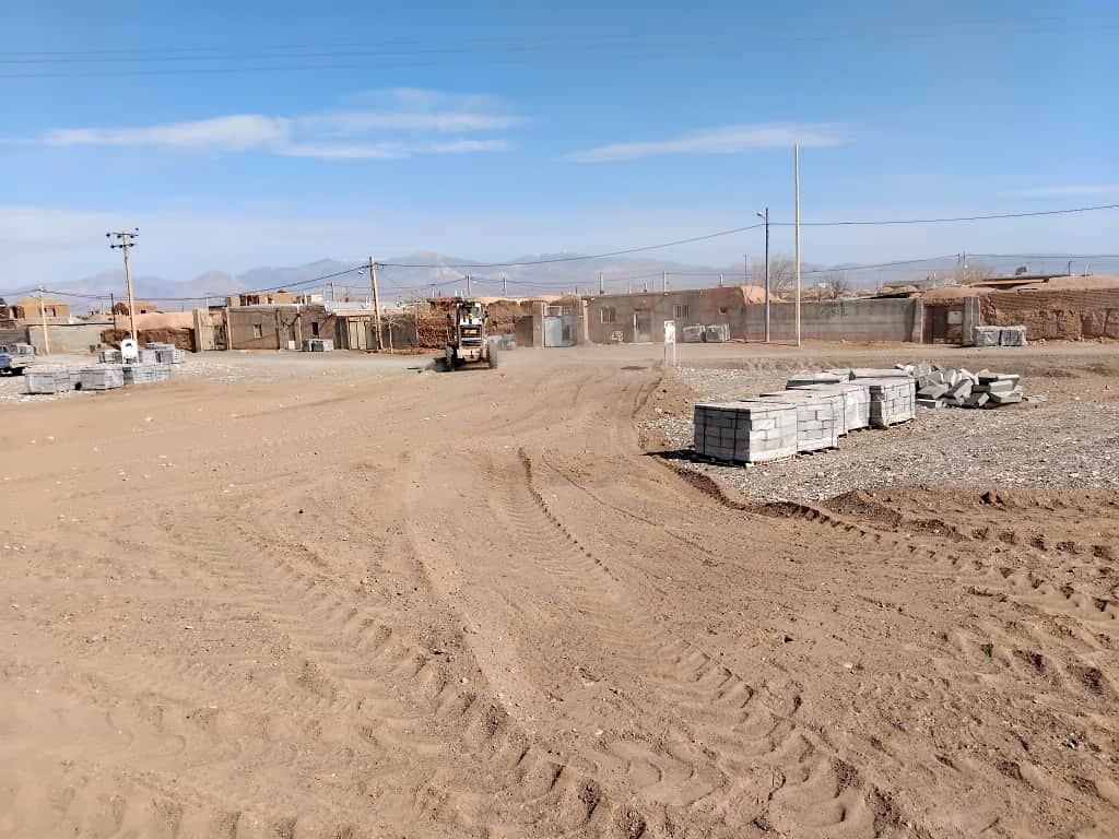 آغاز اجرای طرح هادی و ورودی و خروجی های روستای تاج آباد شهرستان داورزن