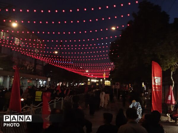 مشهد، روایت‌گر حماسه وفاداری؛ بدرقه باشکوه رهبر شهید ایران