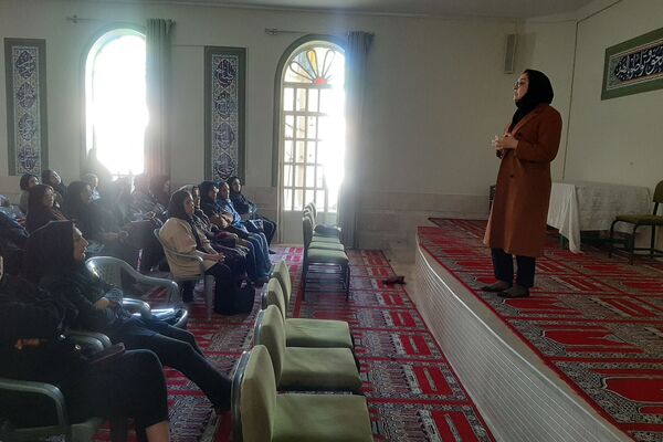 دومین جلسه آموزش خانواده در دبیرستان پویش