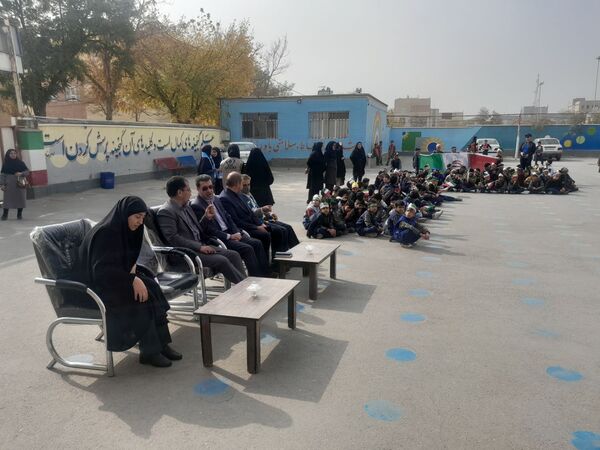 زنگ استکبار ستیزی در مدارس رضویه