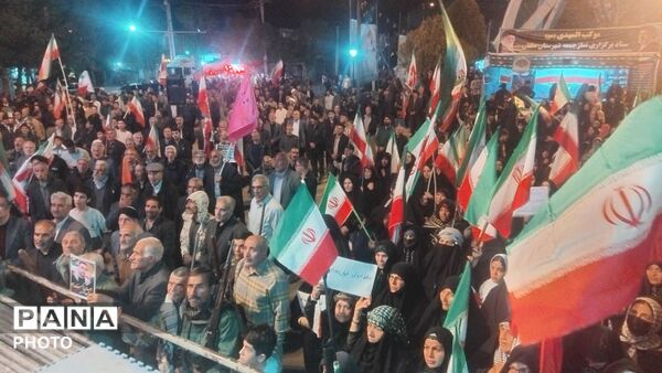 نورآباد میزبان شصت ونهمین موج تجمعات بیعت با رهبری شد