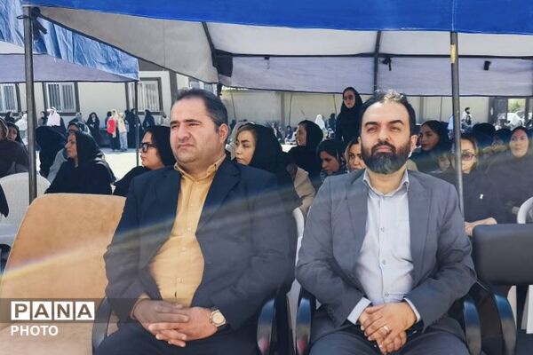 روایت تصویری از همدلی خانه و مدرسه در هفته پیوند اولیا و مربیان