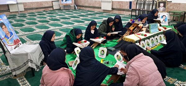 محفل انس با قرآن کریم در آموزشگاه شهید رزمی خلیل آباد