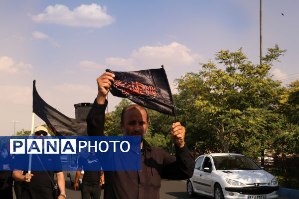 پیاده‌روی جاماندگان اربعین حسینی در تبریز