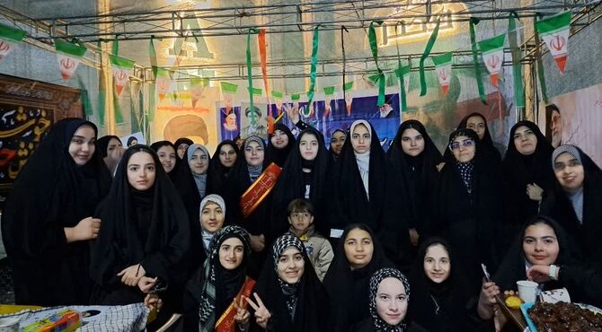 برپایی موکب دانش آموزان و معلمان دبیرستان کوثر شهر کهک