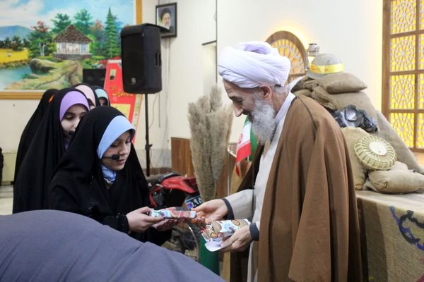 اختتامیه پنجمین دوره ملی لاله‌های روشن در مازندران 