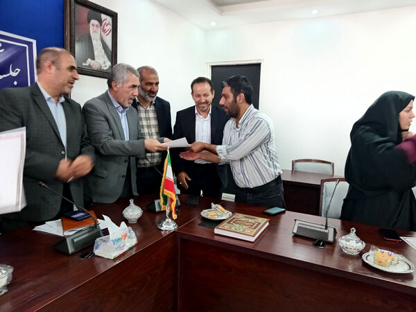 تجلیل از دختران برگزیده رشته‌های علمی ورزشی شهرستان جعفرآباد