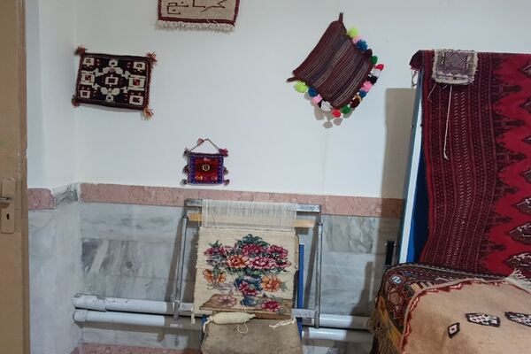 برگزاری جشنواره ماها در مدرسه کوثر فاروج