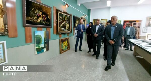  نمایشگاه هنری در مدرسه آرمینه مصلی‌نژاد