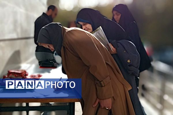  اولین نشست حضوری رابطین پژوهش و پژوهش‌سرا ها در اسلامشهر