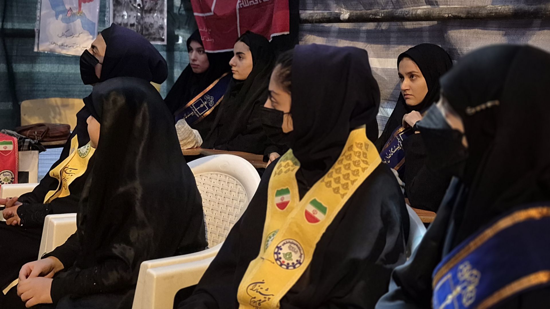 از کلاس درس تا خدمت؛ موکب بسیج و دانش‌آموزی پیشگامان جهاد تبیین و خدمت