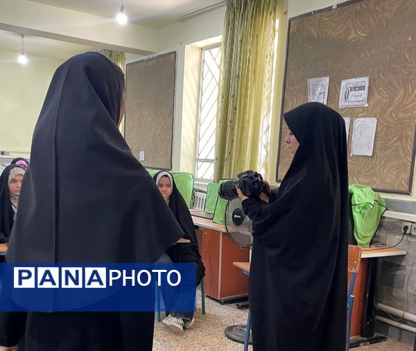 آموزش عکاسی فصل رویش انجمن اسلامی