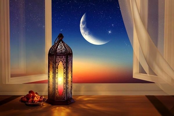 ماه رمضان فرصتی برای بازسازی روح و پالایش درون است