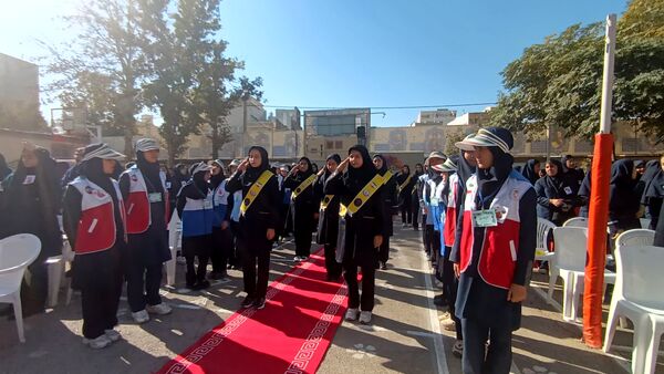 افتتاحیه طرح آهن یاری در دبیرستان کوثر فرهنگیان